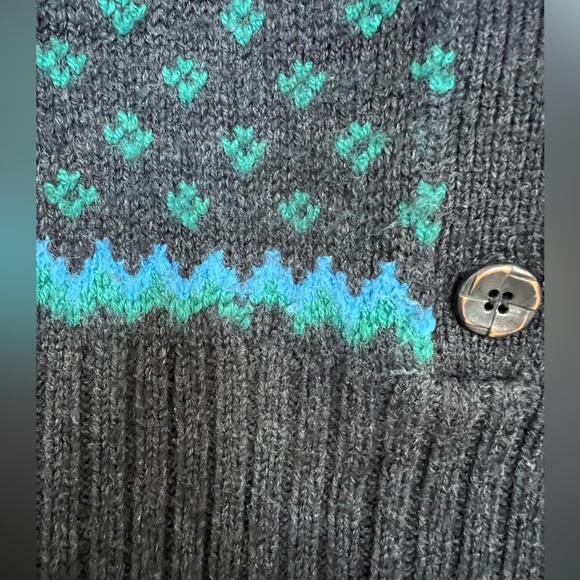 Vintage wool blend sweater - Picture 4 of 10